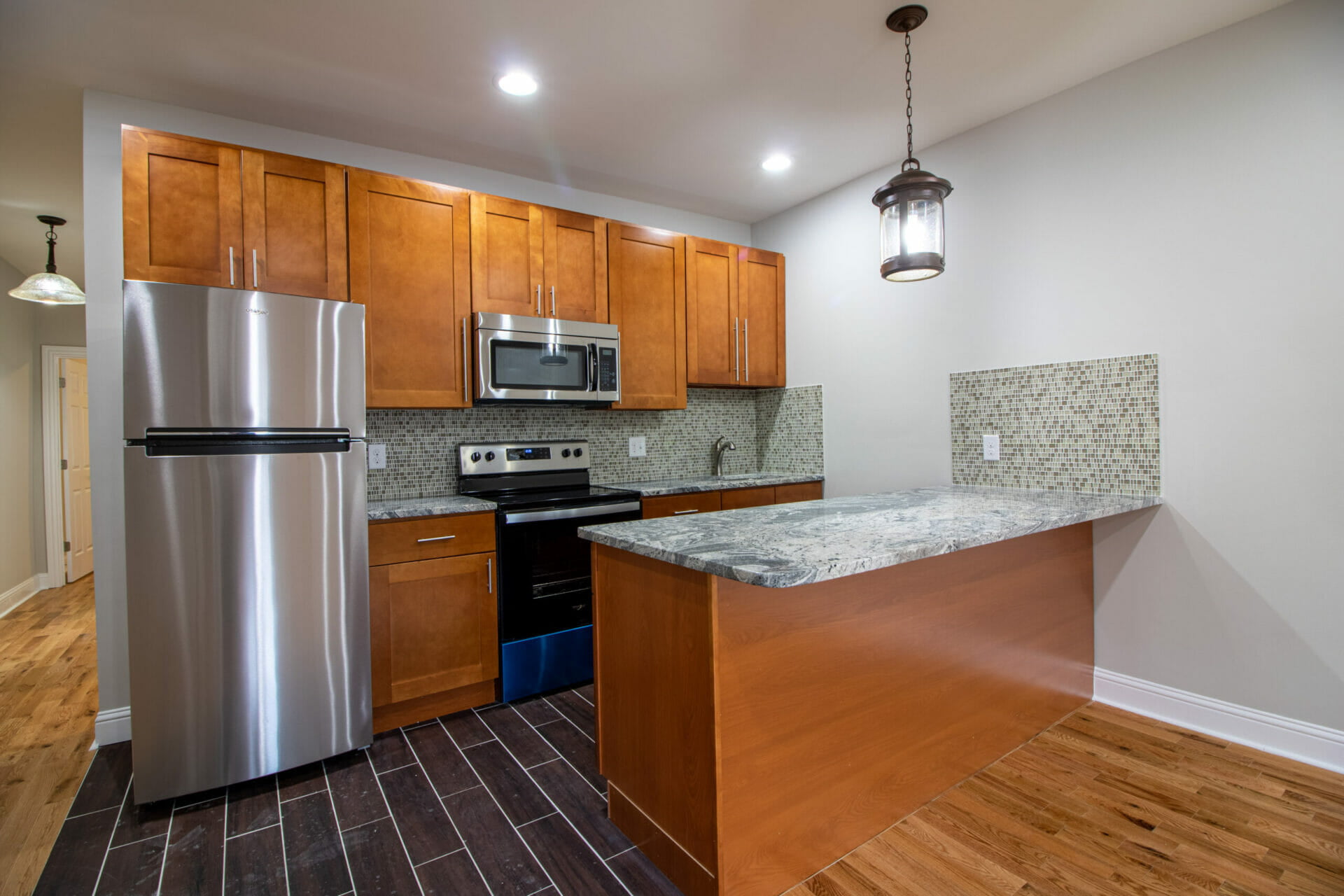 6109 Spruce st --3