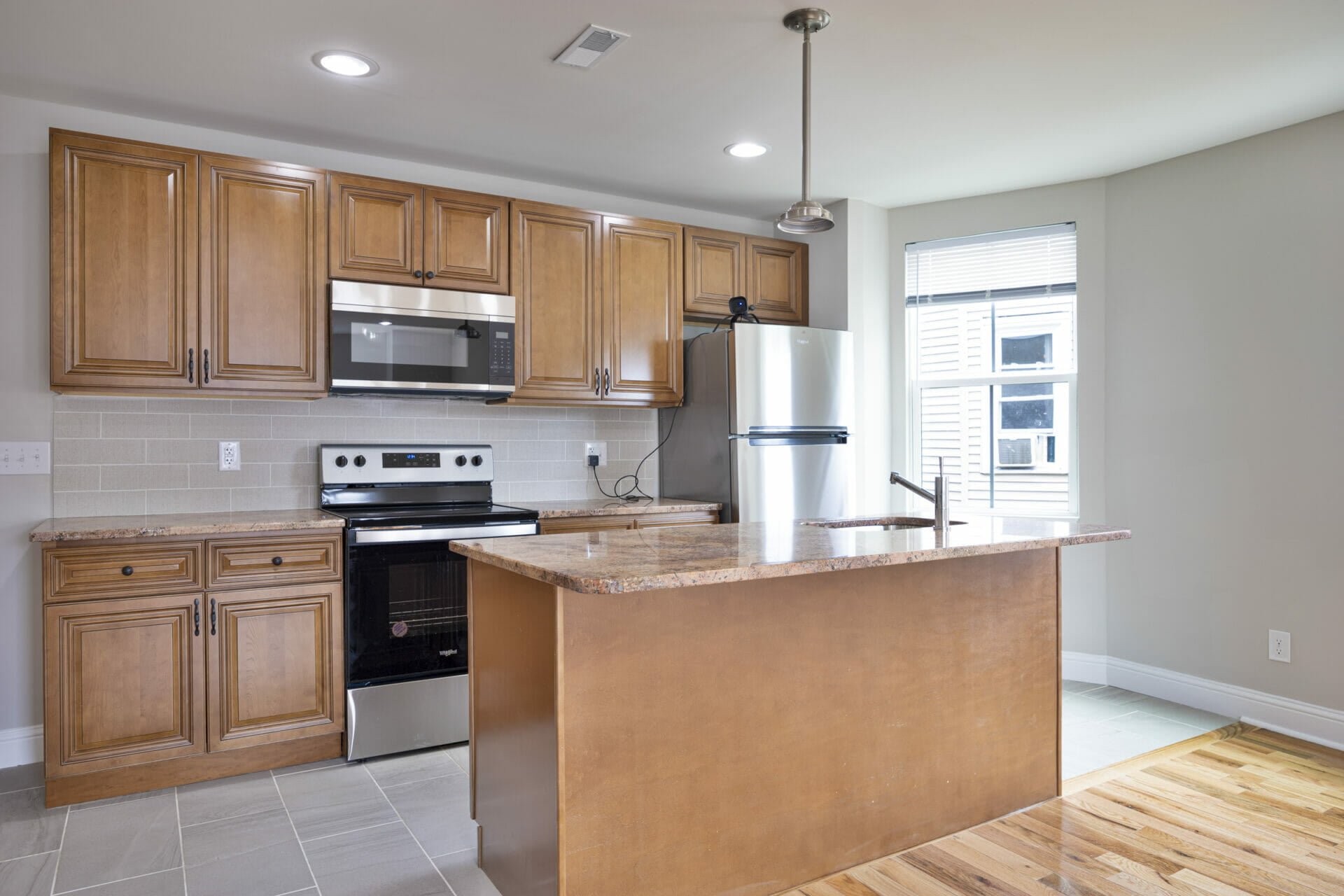4830 N 12TH ST (8 of 18)