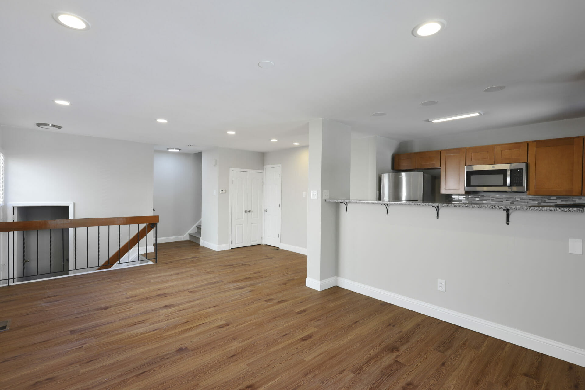 9331 Neil Road - Unit A (4 of 16)